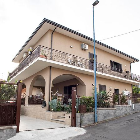 B&B Lavika Pedara Esterno foto